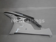 Laden Sie das Bild in den Galerie-Viewer, White and Grey Factory Style - YZF-R6 06-07 Fairing Kit Vehicles &amp; Parts > Vehicle Parts &amp; Accessories > Motor Vehicle