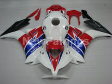 Laden Sie das Bild in den Galerie-Viewer, White and Red Blue Factory Style - CBR1000RR 12-16 Fairing