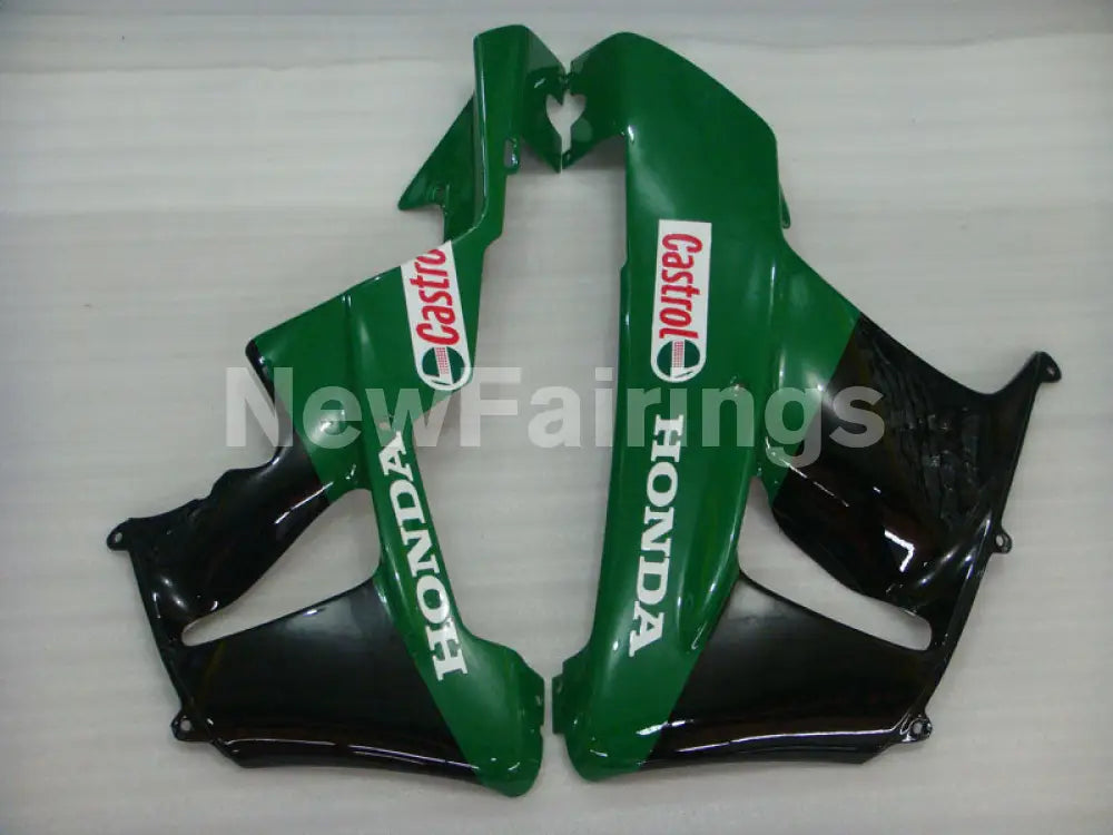 White and Red Green Castrol - CBR 929 RR 00-01 Fairing Kit