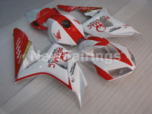 Laden Sie das Bild in den Galerie-Viewer, White and Red PRAMAC - CBR1000RR 06-07 Fairing Kit