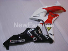 Laden Sie das Bild in den Galerie-Viewer, White and Red Racing - CBR600RR 07-08 Fairing Kit