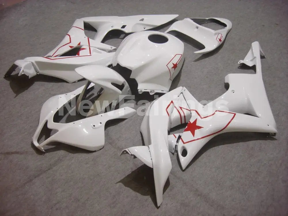 White and Red Star - CBR600RR 07-08 Fairing Kit
