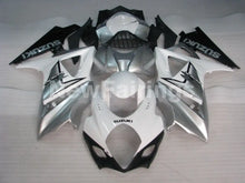 Laden Sie das Bild in den Galerie-Viewer, White and Silver Black Factory Style - GSX - R1000 07 - 08