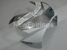 Laden Sie das Bild in den Galerie-Viewer, White and Silver Repsol - CBR 929 RR 00-01 Fairing Kit