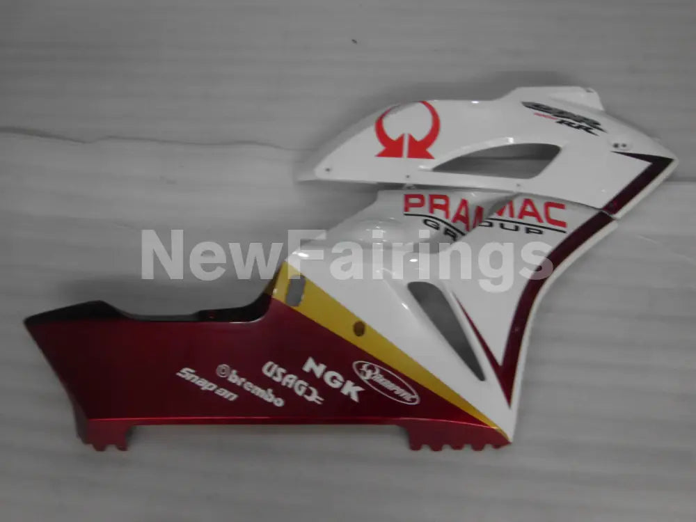 White and Wine Red PRAMAC - CBR1000RR 04-05 Fairing Kit